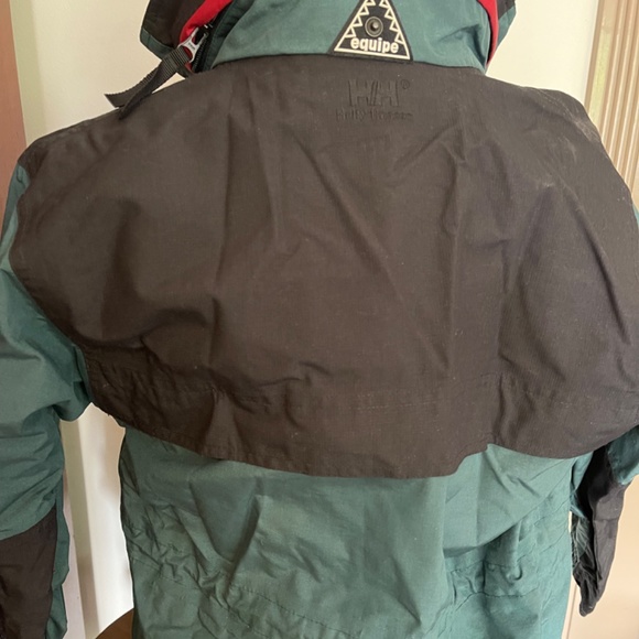 HELLY HANSEN TECHNICAL JACKET SMALL ADULT/ LARGE CHILD WATERPROOF - Picture 4 of 6